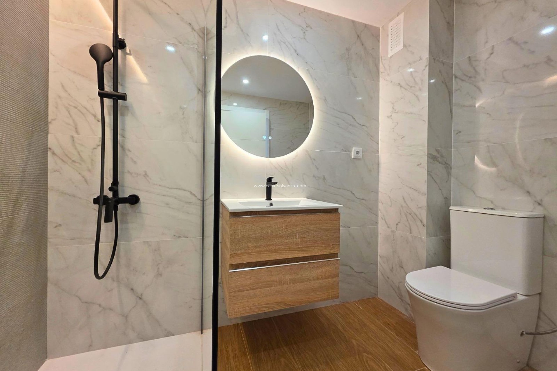 Resale - Townhouse - Torrevieja - Aguas nuevas