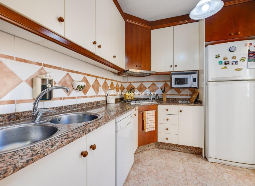 Resale - Townhouse - Torrevieja - Aguas nuevas