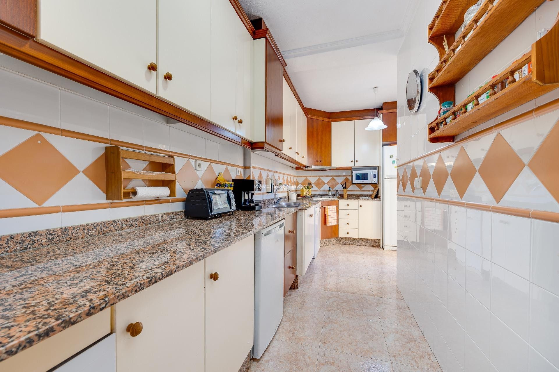 Resale - Townhouse - Torrevieja - Aguas nuevas