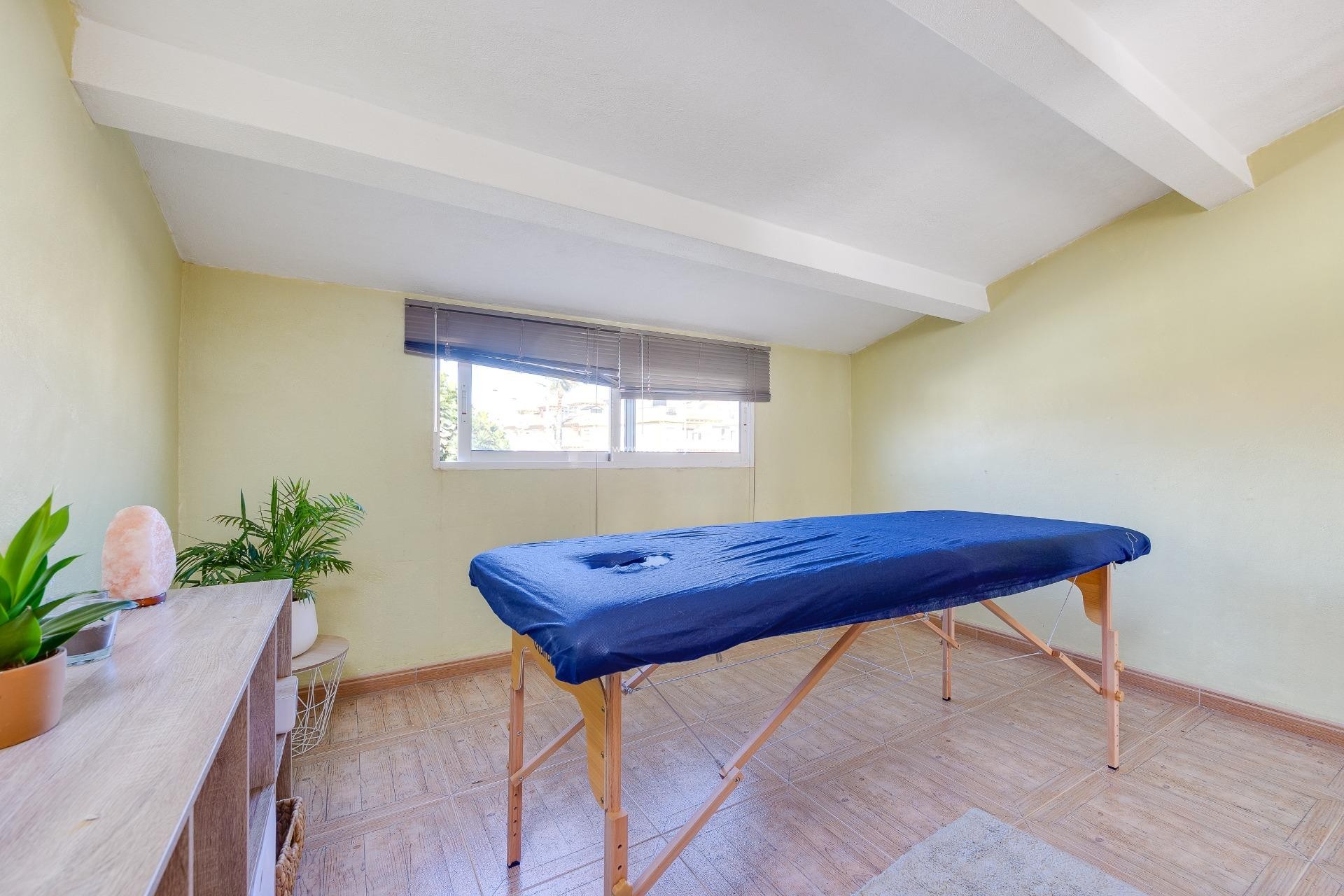 Resale - Townhouse - Torrevieja - Aguas nuevas