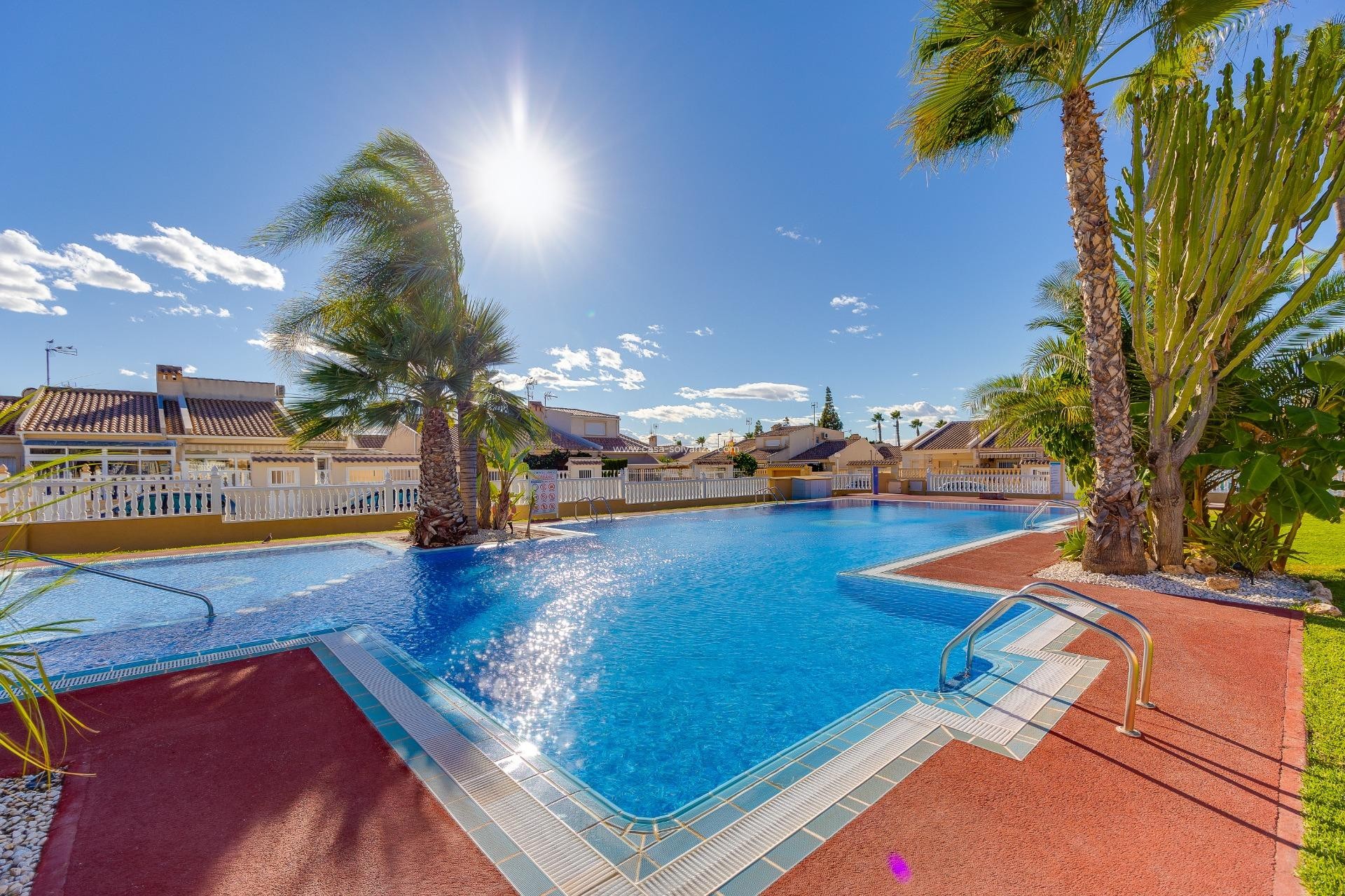 Resale - Townhouse - Torrevieja - Aguas nuevas