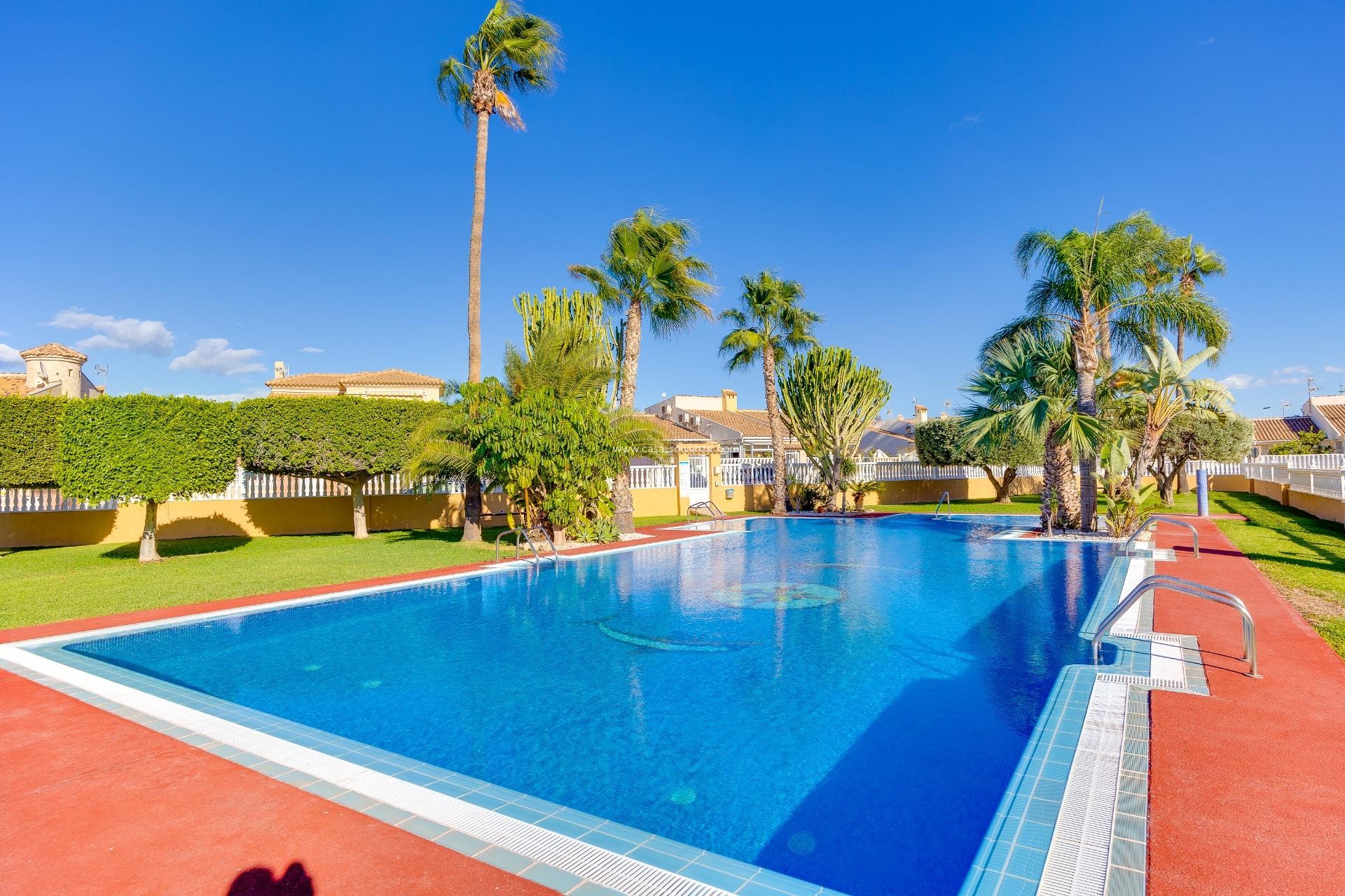 Resale - Townhouse - Torrevieja - Aguas nuevas