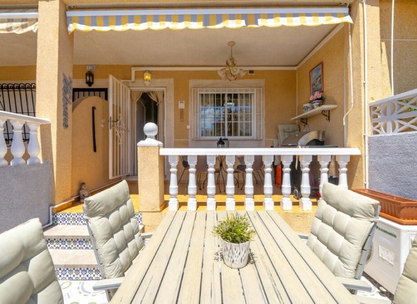Resale - Townhouse - Torrevieja - Aguas nuevas