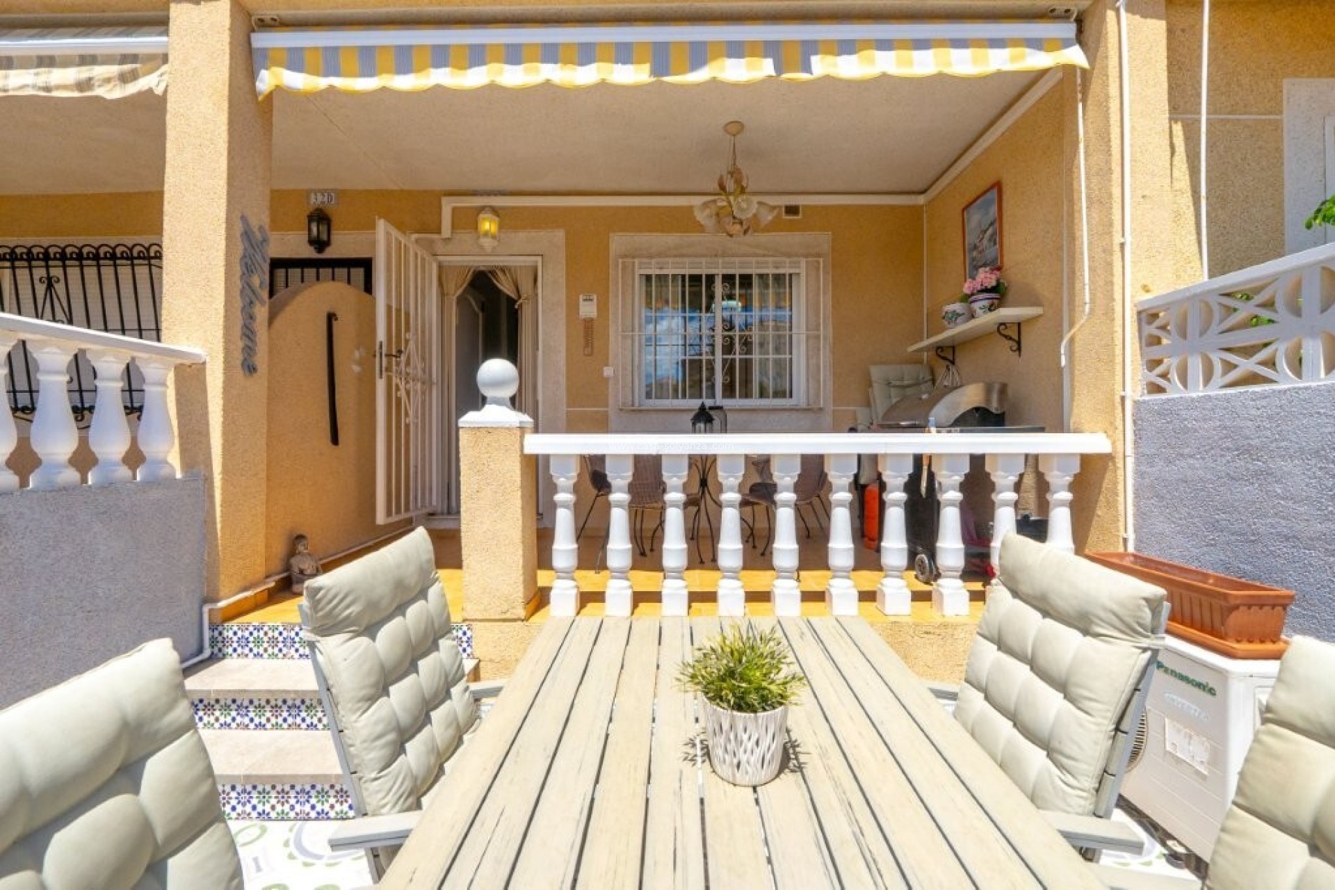 Resale - Townhouse - Torrevieja - Aguas nuevas