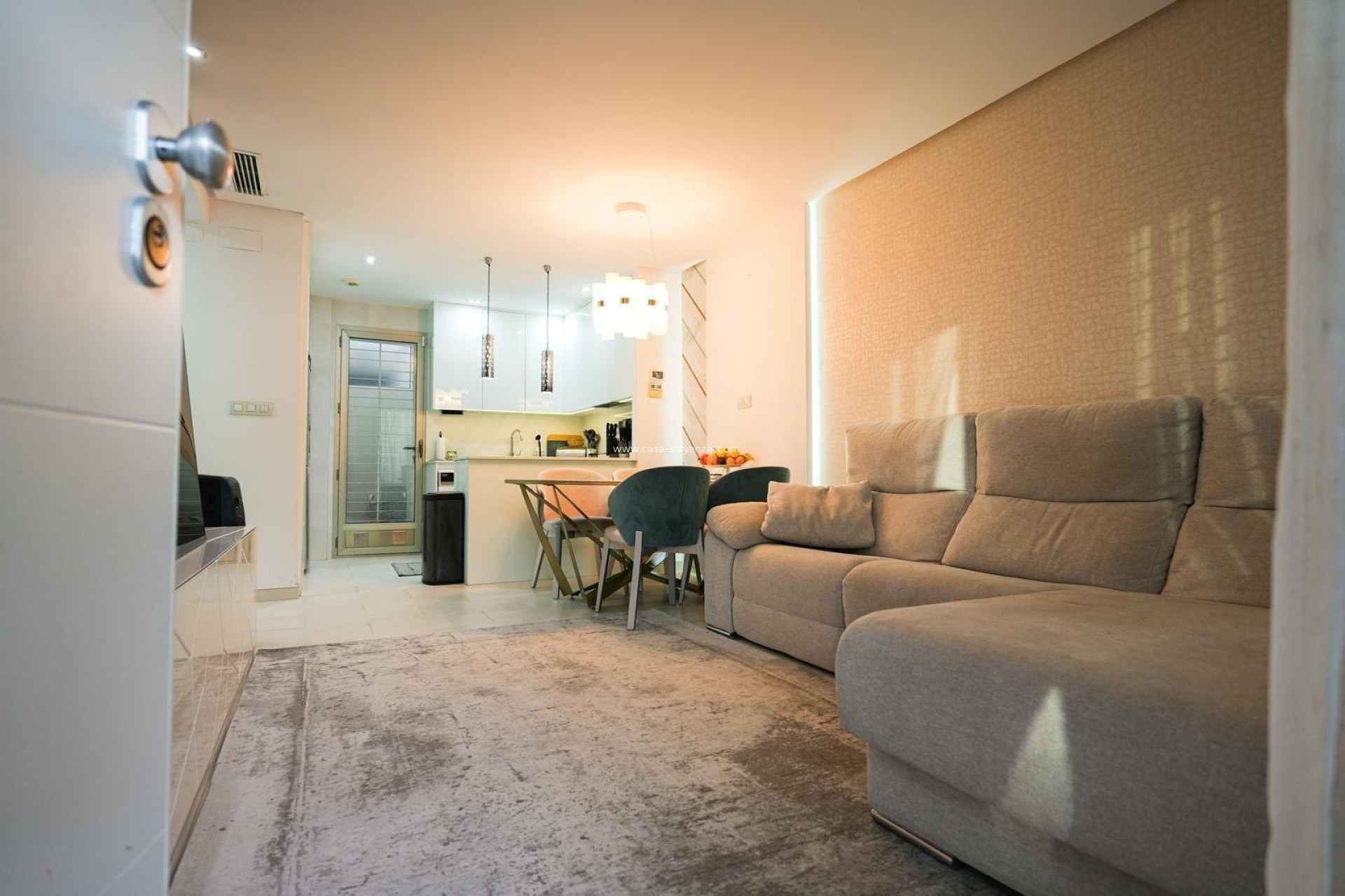 Resale - Townhouse - Torrevieja - Aguas nuevas