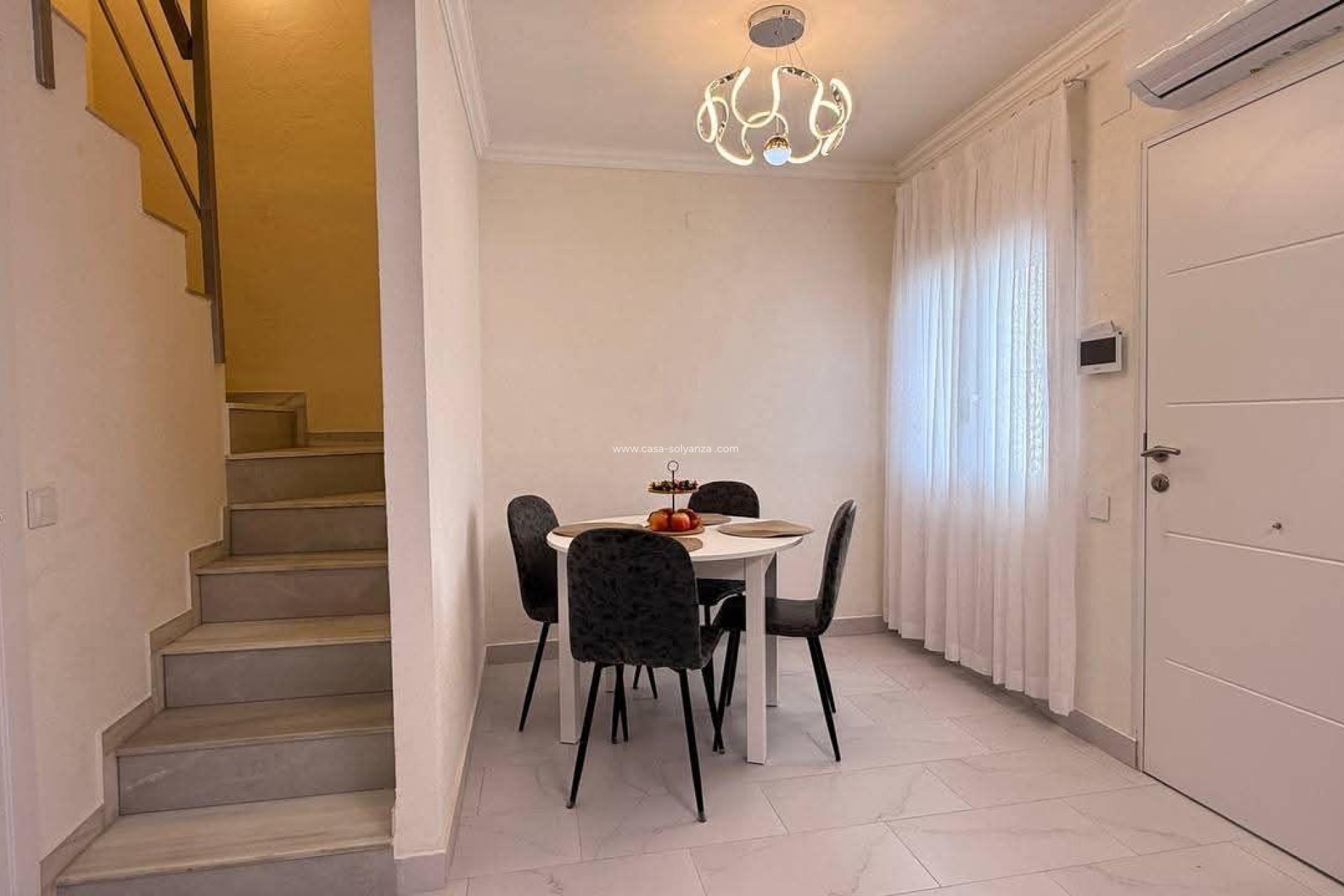 Resale - Townhouse - Torrevieja - Calas Blanca