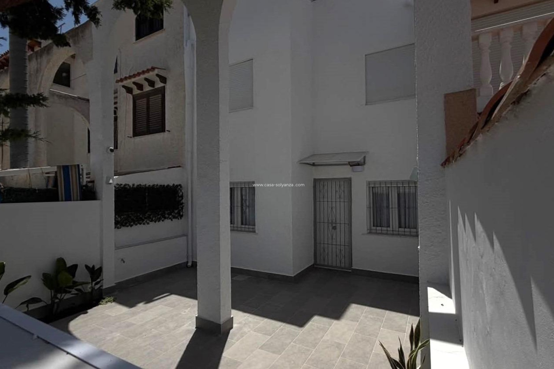 Resale - Townhouse - Torrevieja - Calas Blanca