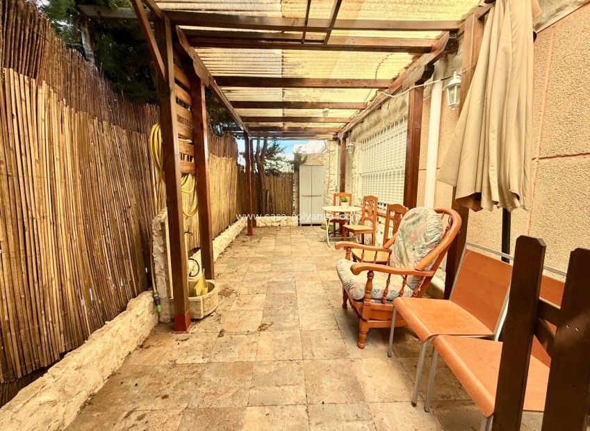 Resale - Townhouse - Torrevieja - Carrefour