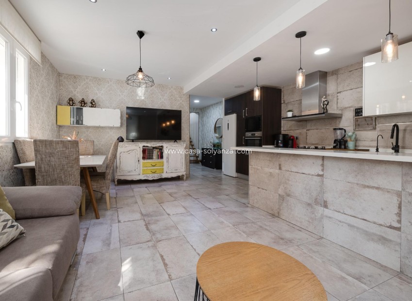 Resale - Townhouse - Torrevieja - Center