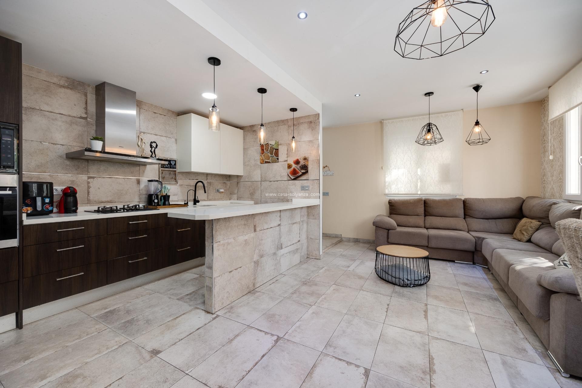 Resale - Townhouse - Torrevieja - Center