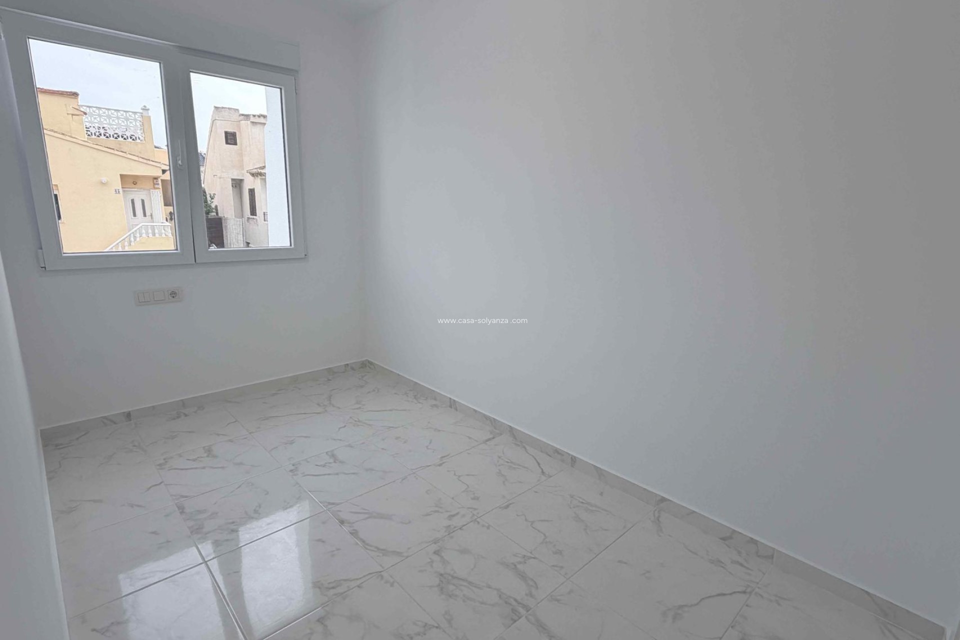 Resale - Townhouse - Torrevieja - Costa Blanca