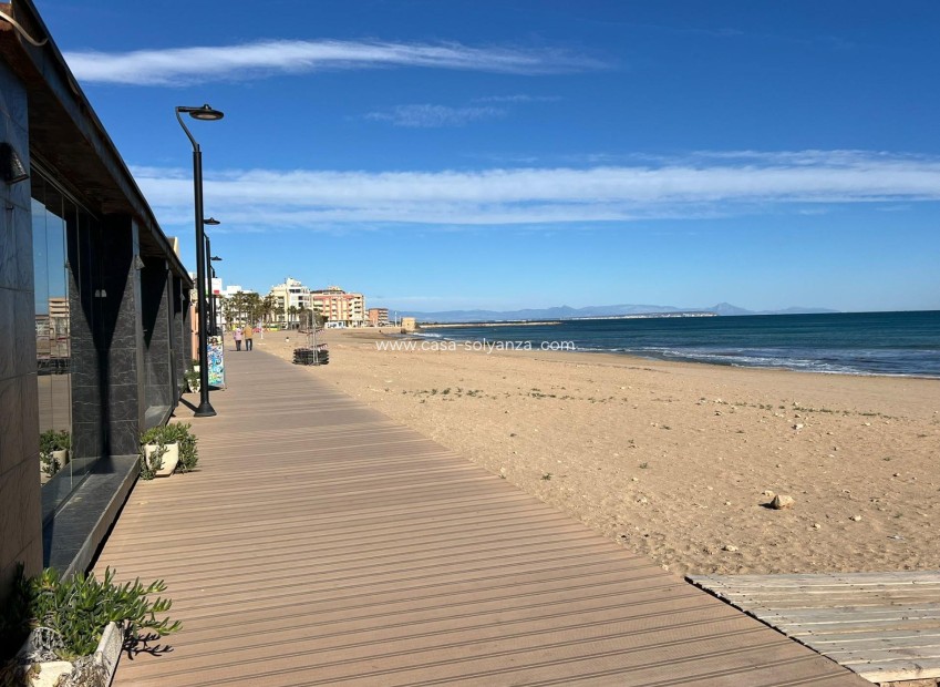 Resale - Townhouse - Torrevieja - La Mata