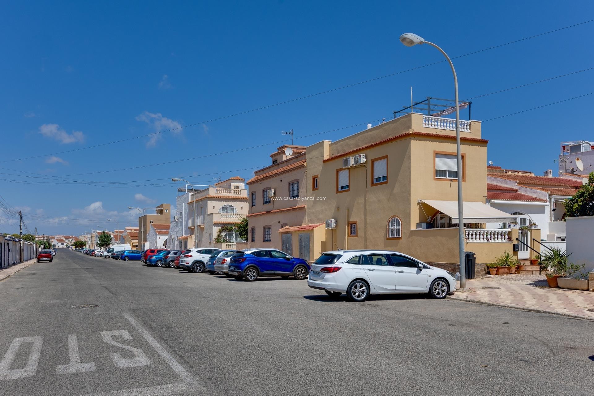 Resale - Townhouse - Torrevieja - La Siesta