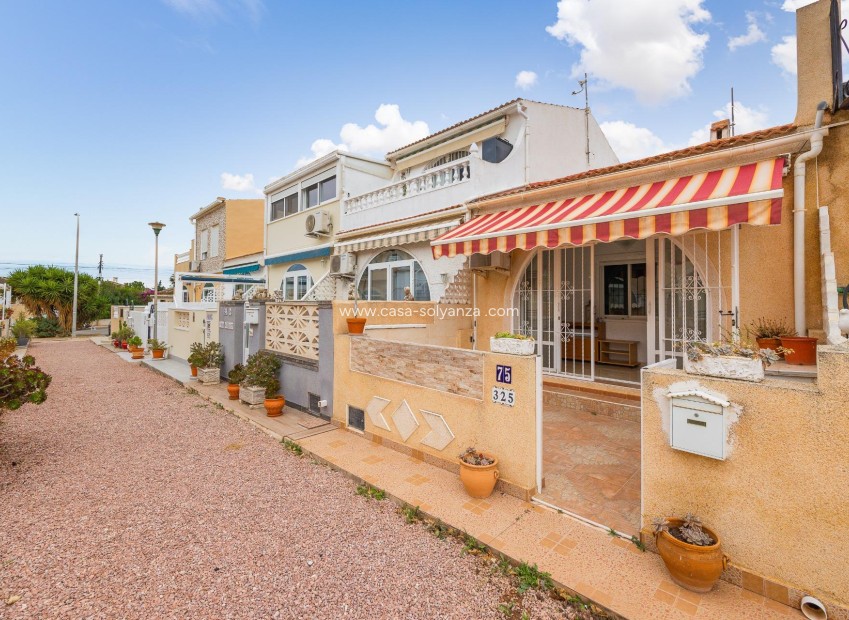 Resale - Townhouse - Torrevieja - La Siesta