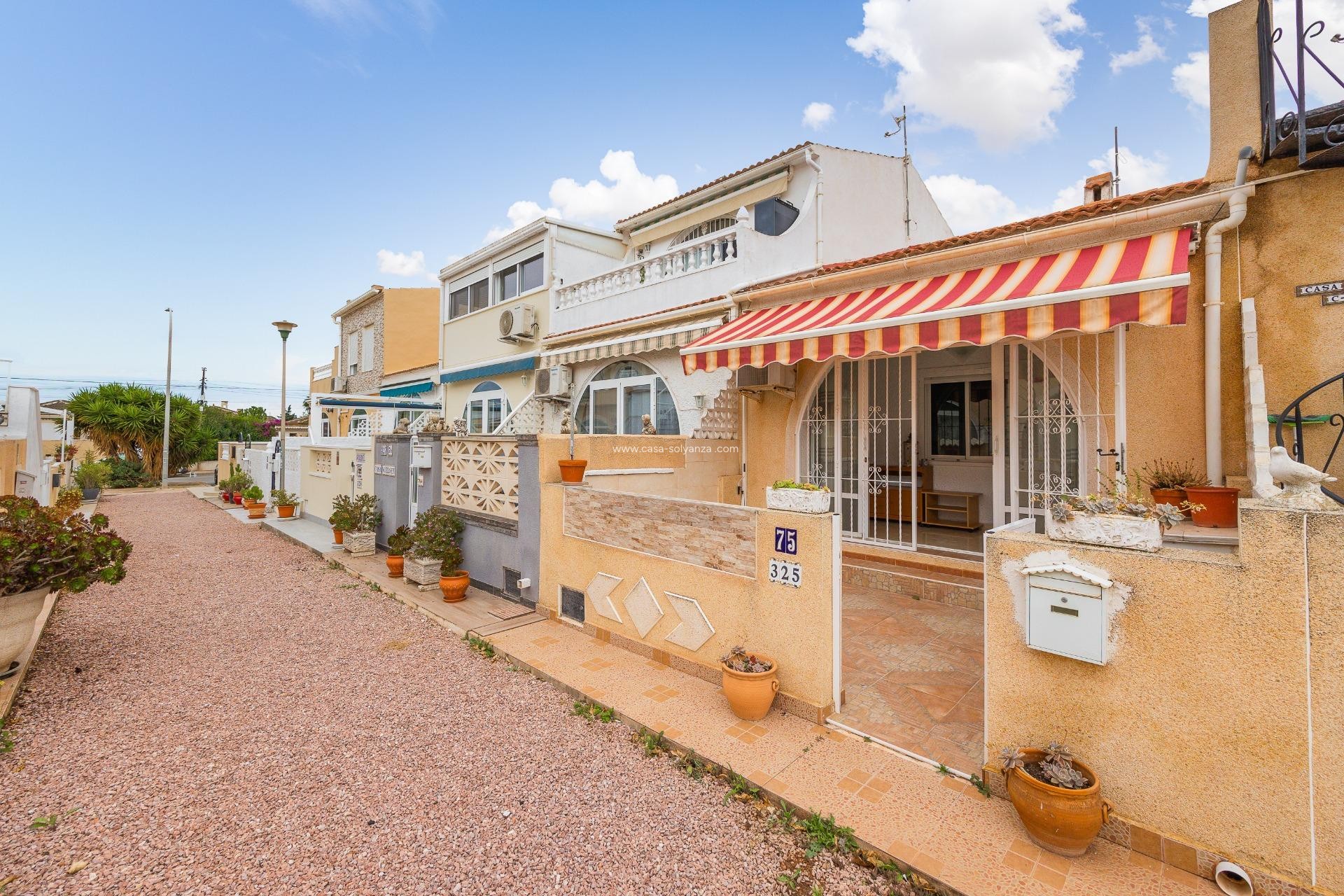 Resale - Townhouse - Torrevieja - La Siesta