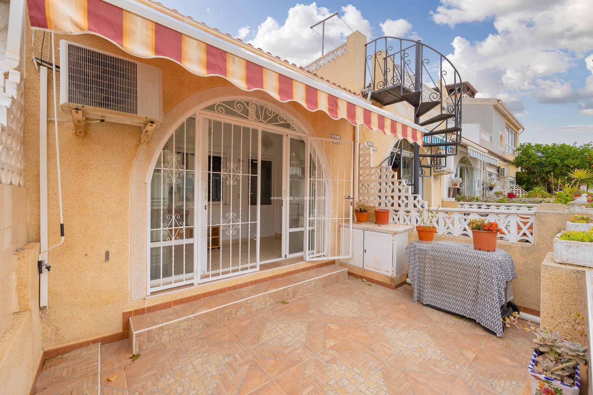 Resale - Townhouse - Torrevieja - La Siesta