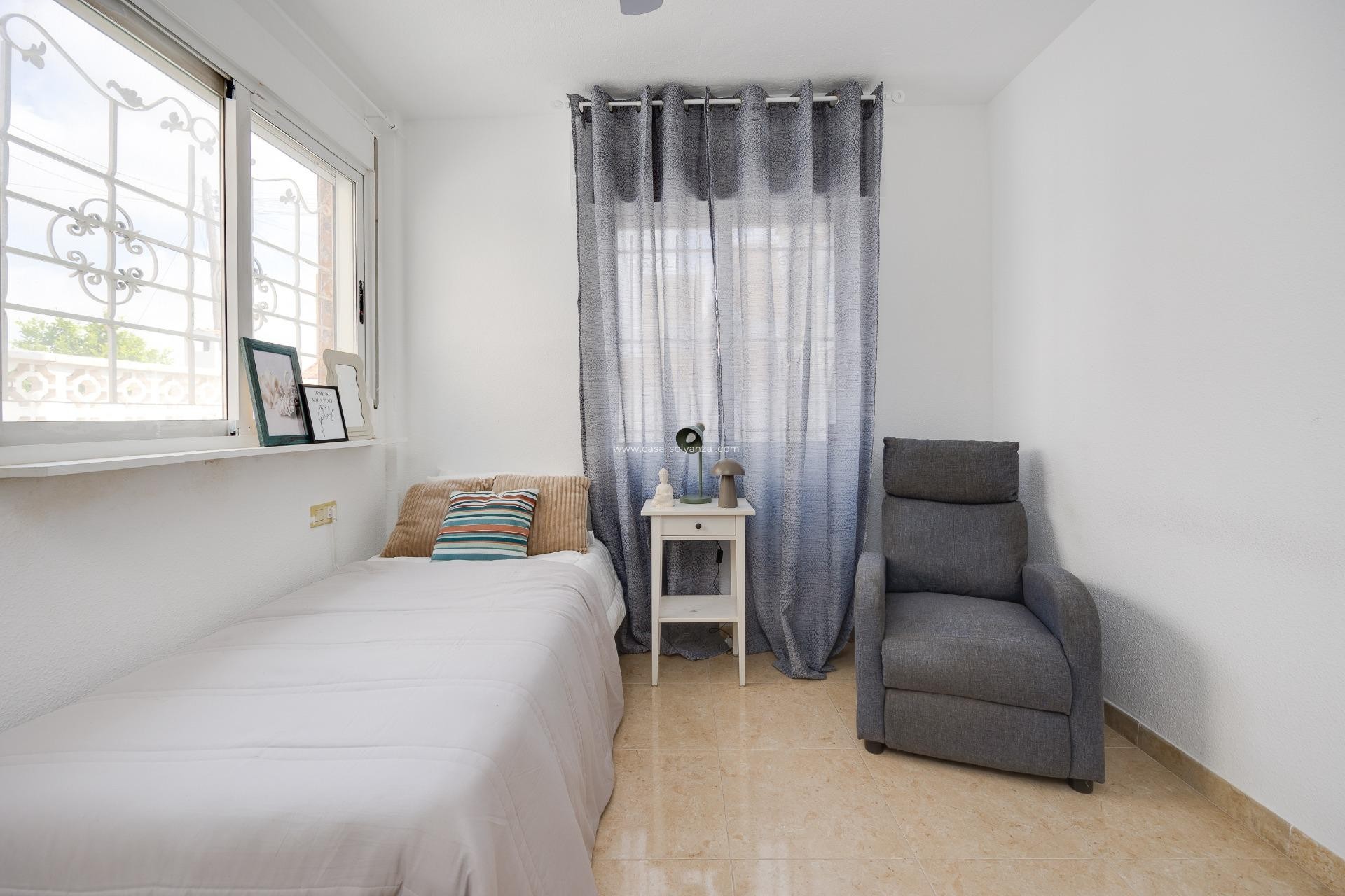 Resale - Townhouse - Torrevieja - La Siesta
