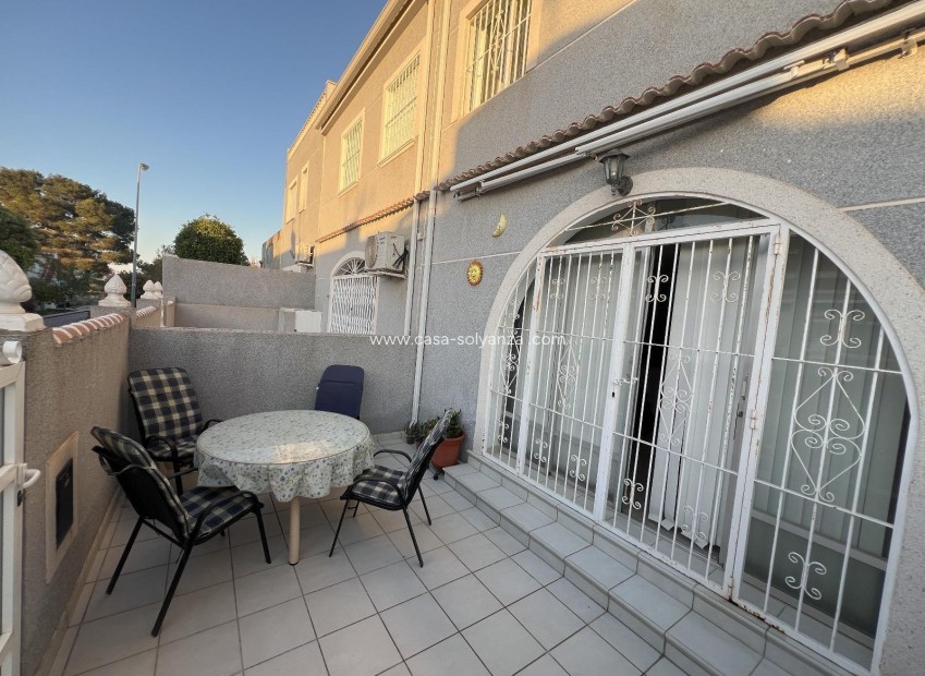 Resale - Townhouse - Torrevieja - La Siesta