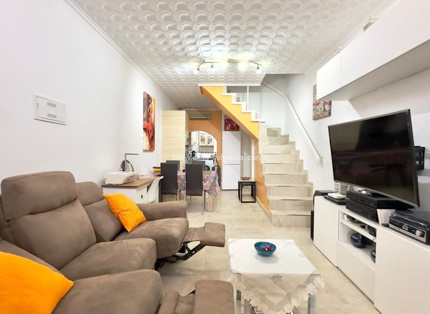 Resale - Townhouse - Torrevieja - La Siesta