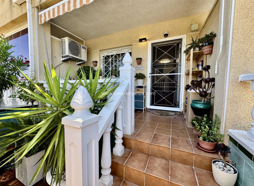 Resale - Townhouse - Torrevieja - La Siesta