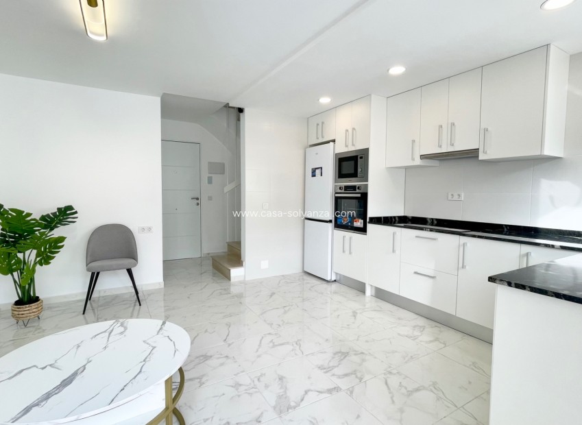 Resale - Townhouse - Torrevieja - Los Balcones