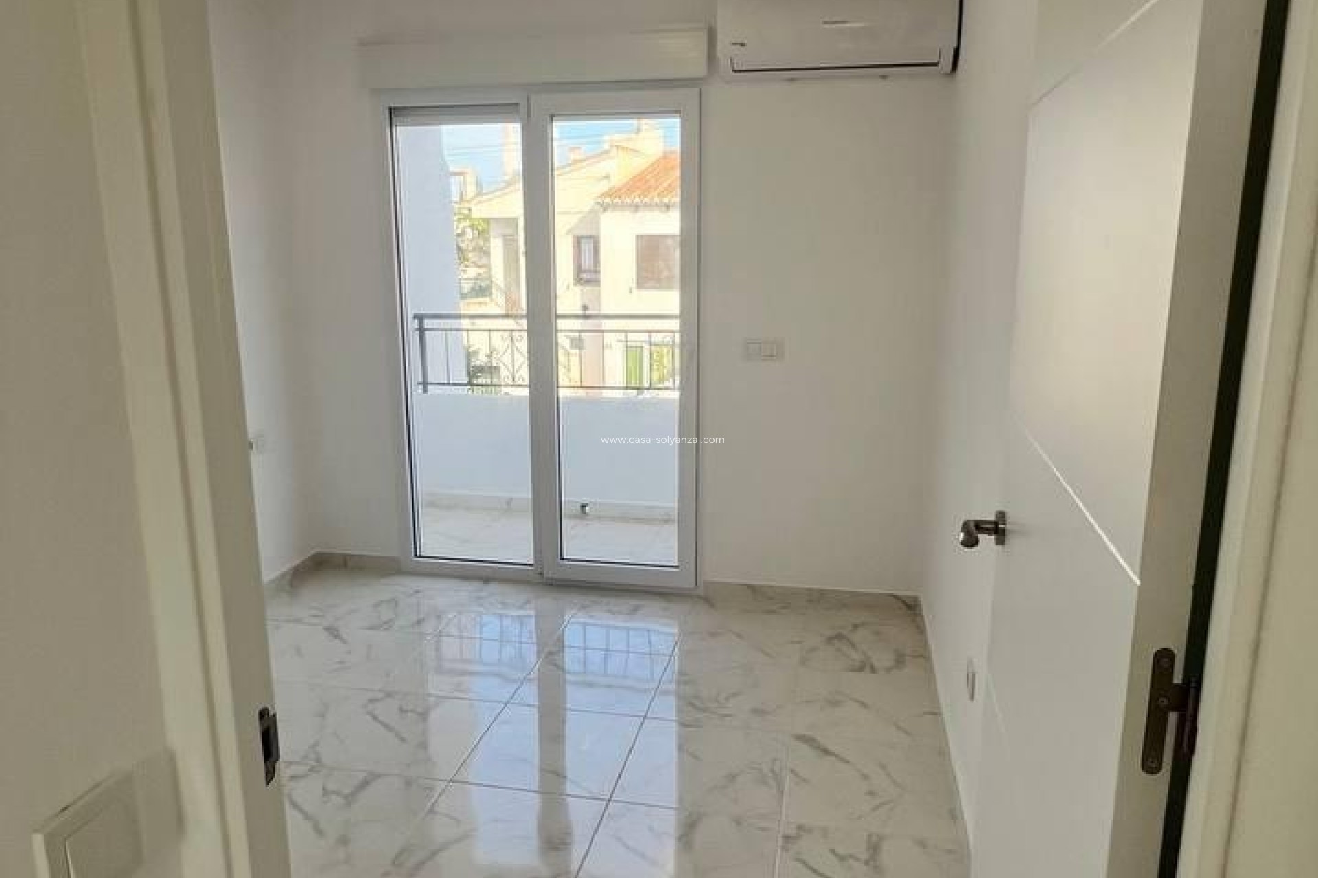 Resale - Townhouse - Torrevieja - Los Balcones