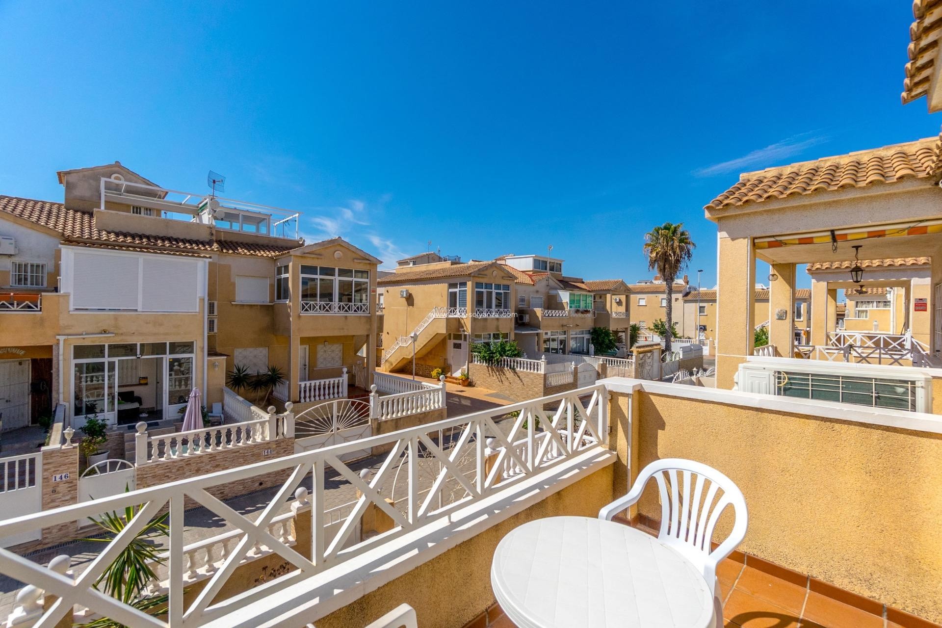 Resale - Townhouse - Torrevieja - Nueva Torrevieja