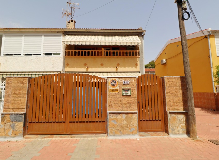 Resale - Townhouse - Torrevieja - Playa De Los Naufragos