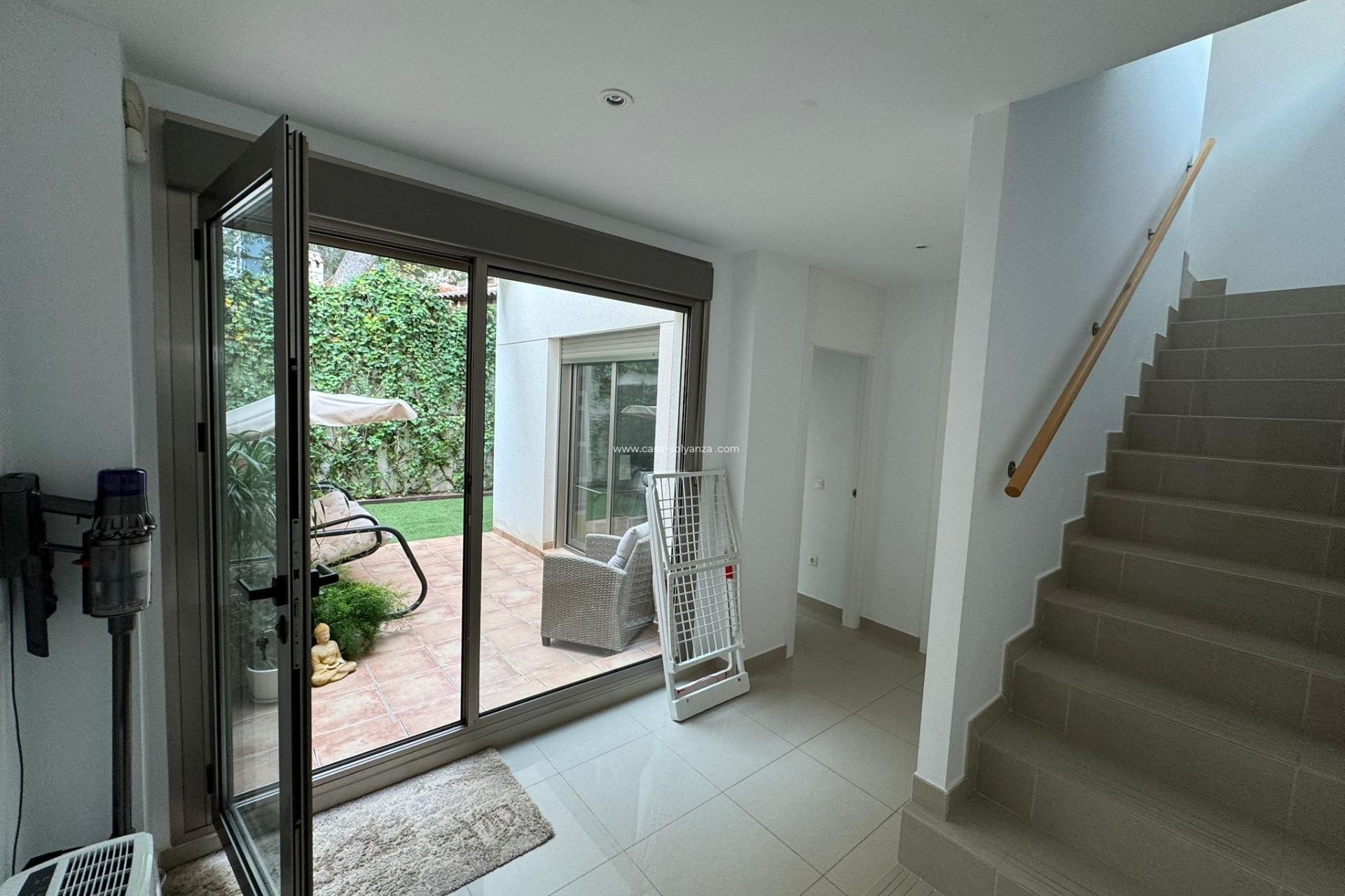 Resale - Townhouse - Torrevieja - Punta Prima