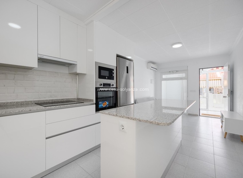 Resale - Townhouse - Torrevieja - San Luis