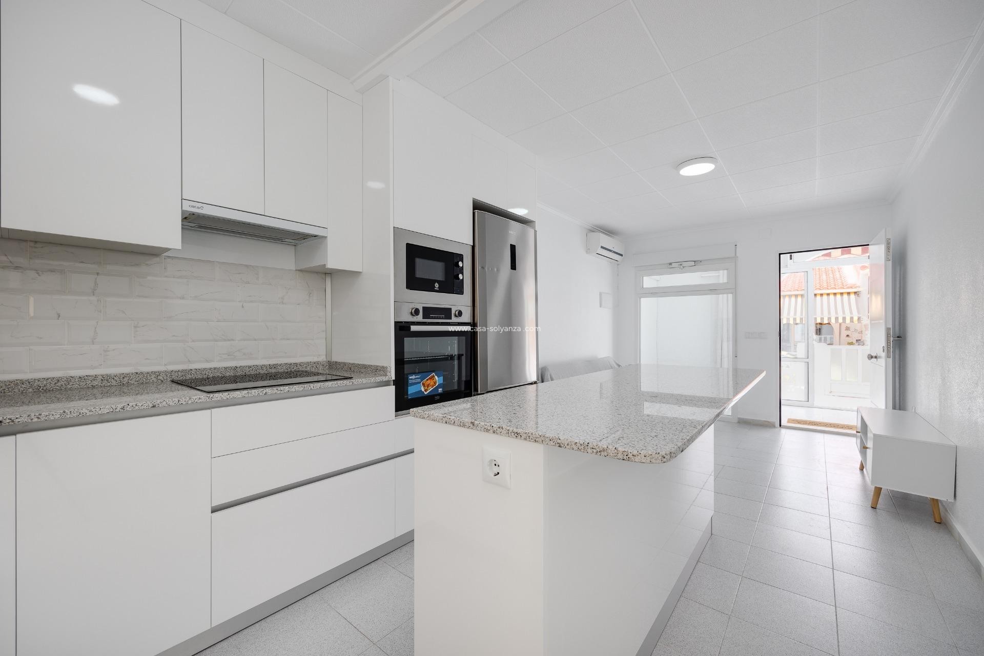 Resale - Townhouse - Torrevieja - San Luis