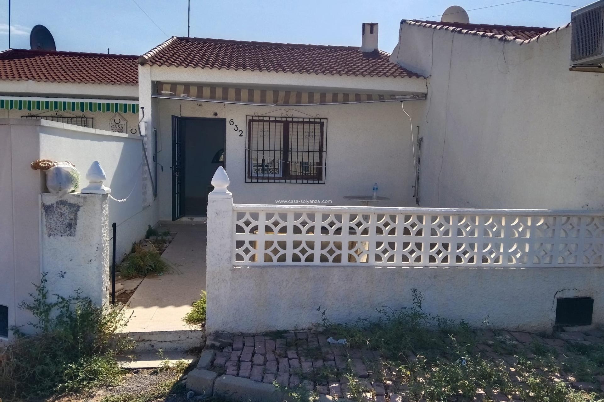 Resale - Townhouse - Torrevieja - Torretas