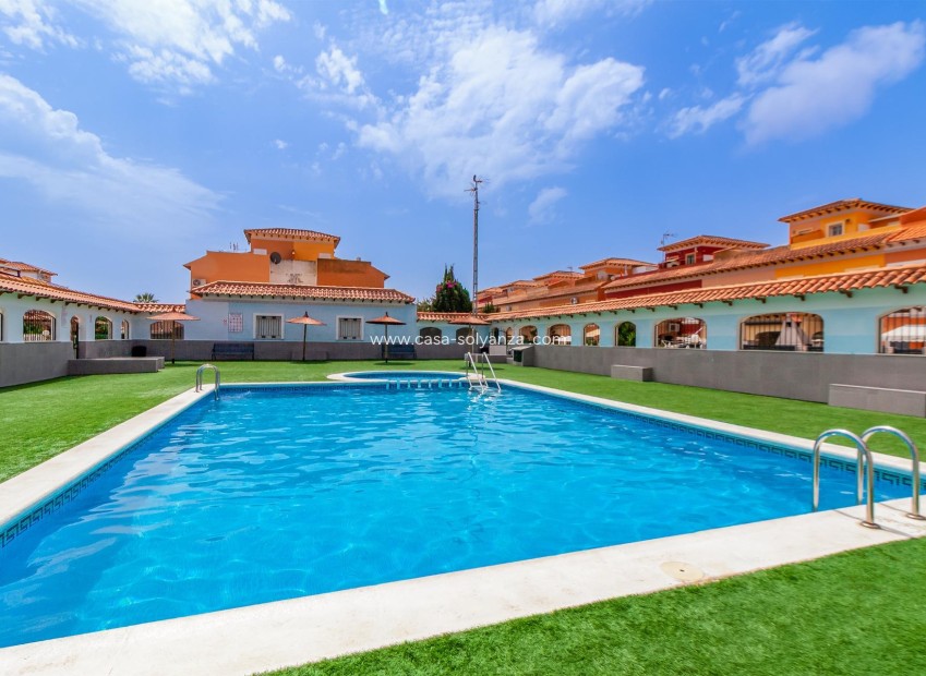 Resale - Townhouse - Torrevieja - Torretas