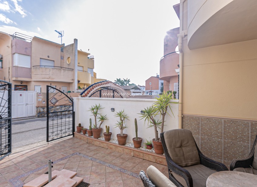 Resale - Townhouse - Torrevieja - Torretas