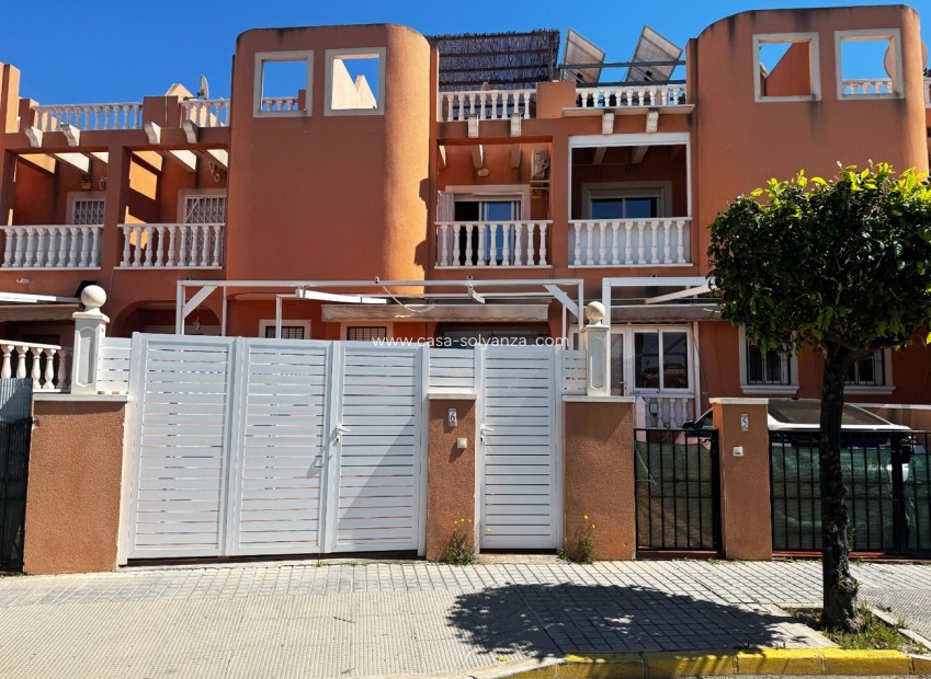 Resale - Townhouse - Torrevieja