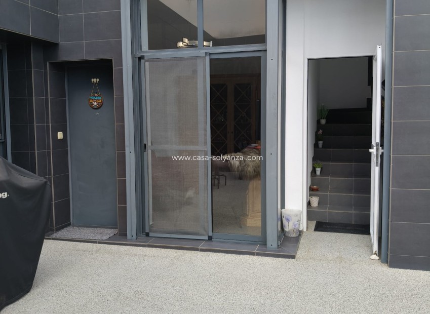 Resale - Townhouse - Villamartin - Costa Blanca