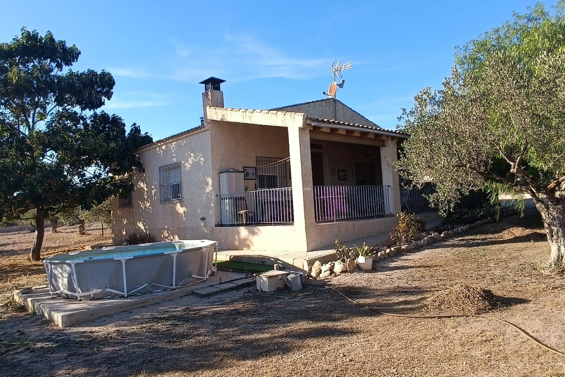 Resale - Townhouse - Yecla - Inland