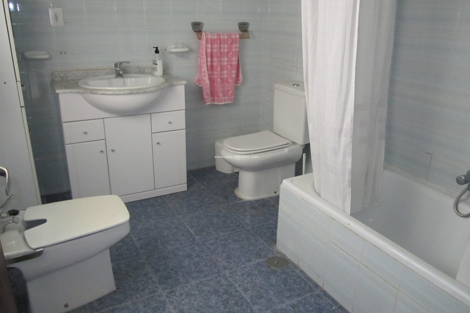 Resale - Townhouse - Yecla - Inland