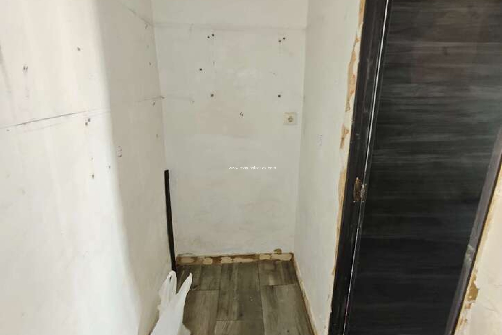 Resale - Townhouse - Yecla - Inland