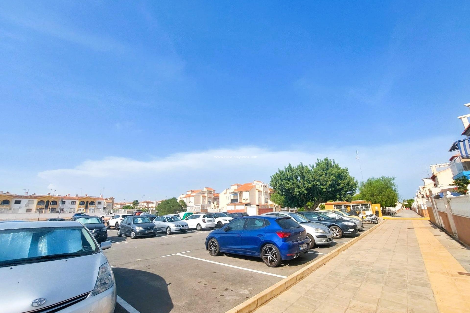 Resale - Upper floor bungalow - Orihuela Costa - Playa Flamenca