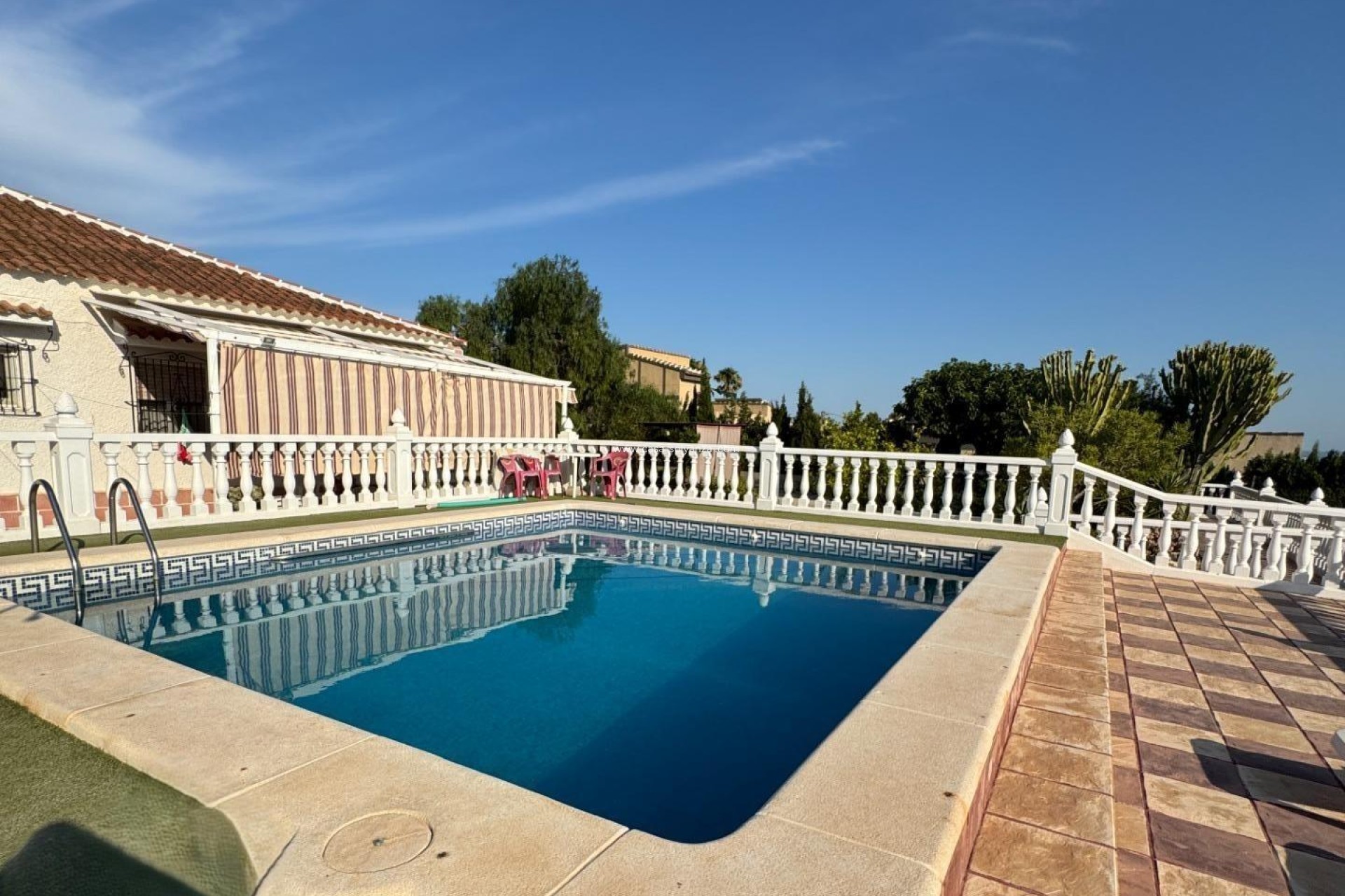 Resale - Villa - Albatera - Partida Lomas