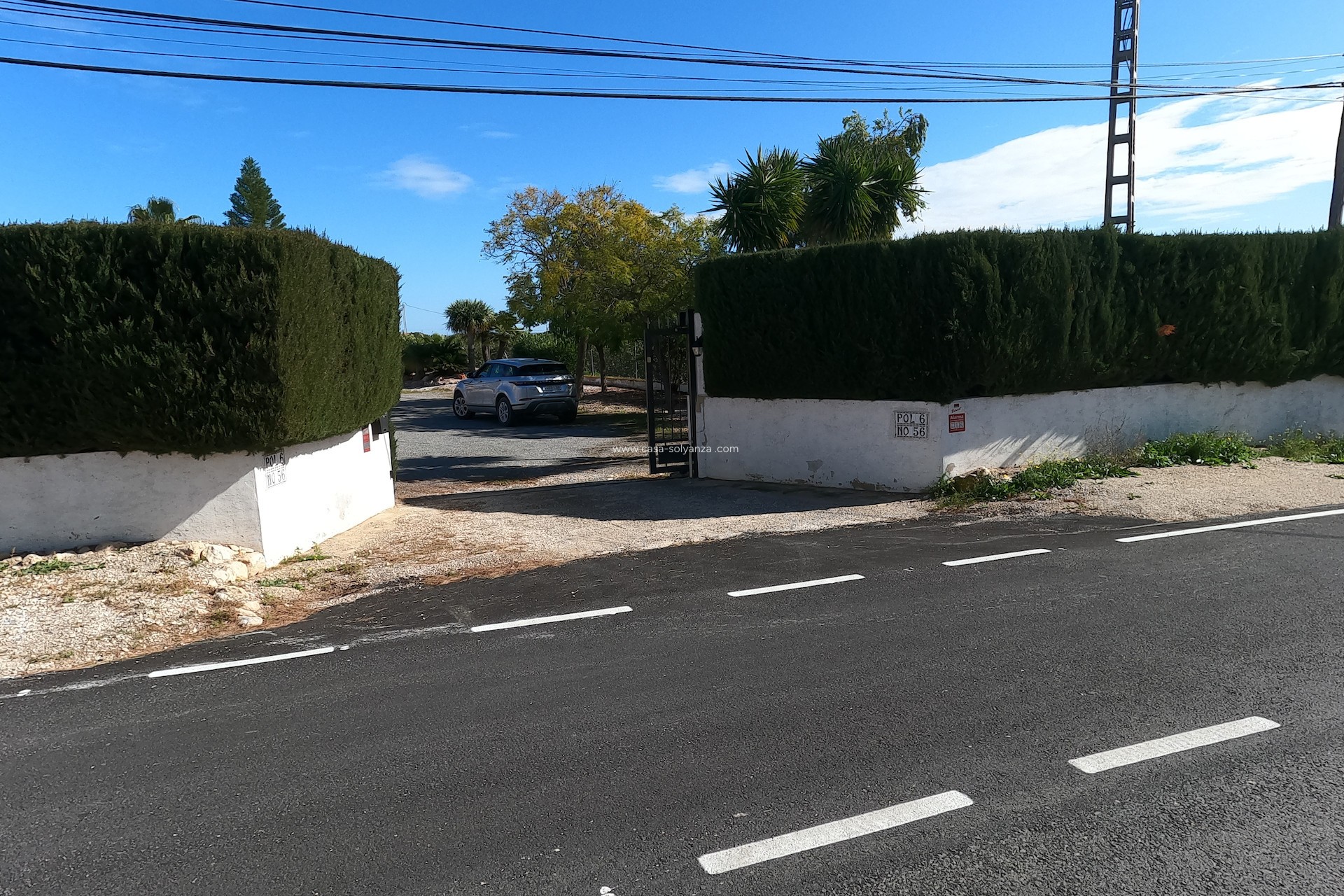 Resale - Villa - Albatera