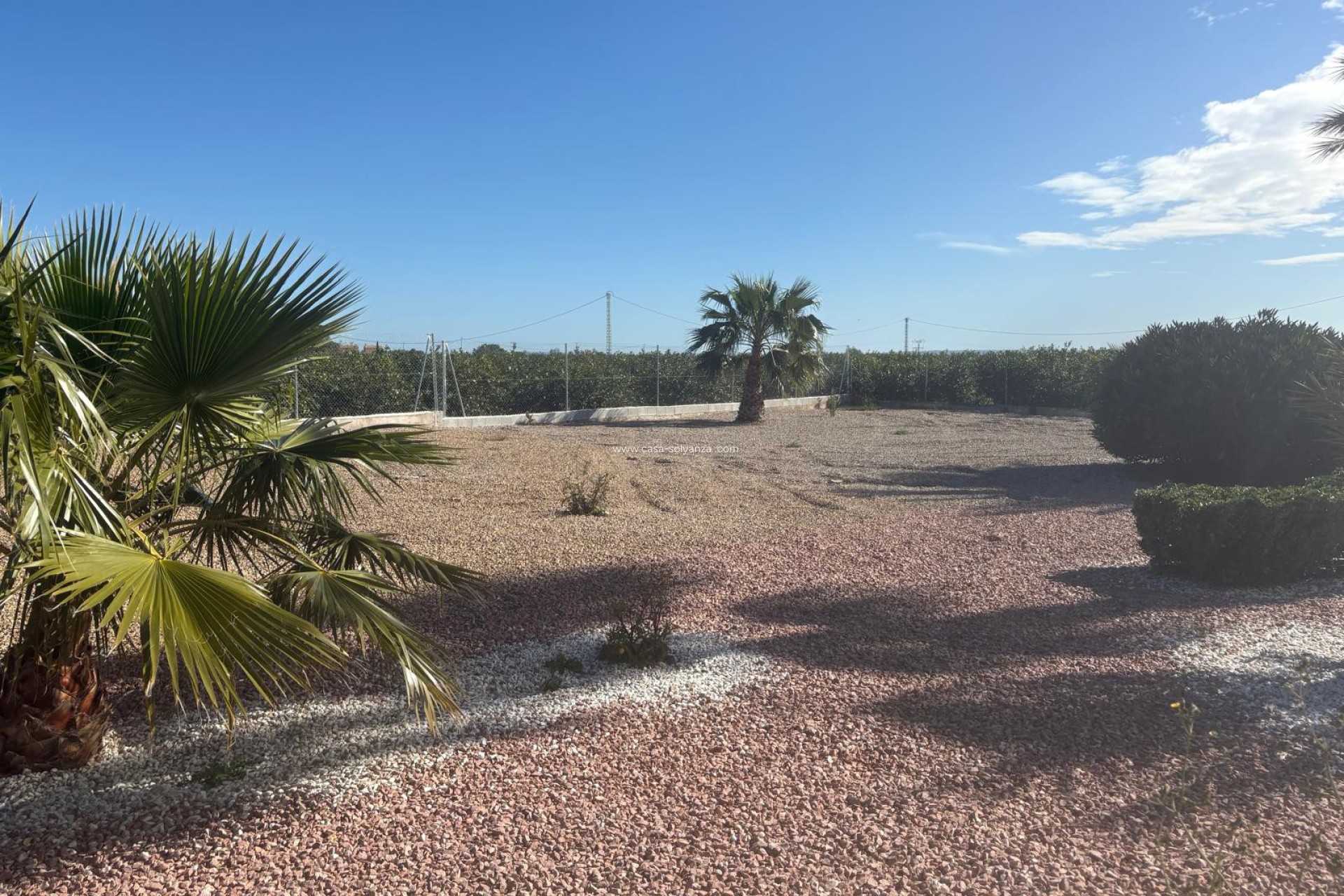 Resale - Villa - Albatera