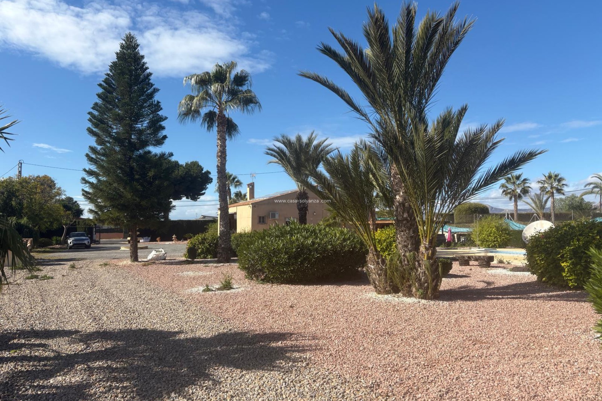 Resale - Villa - Albatera