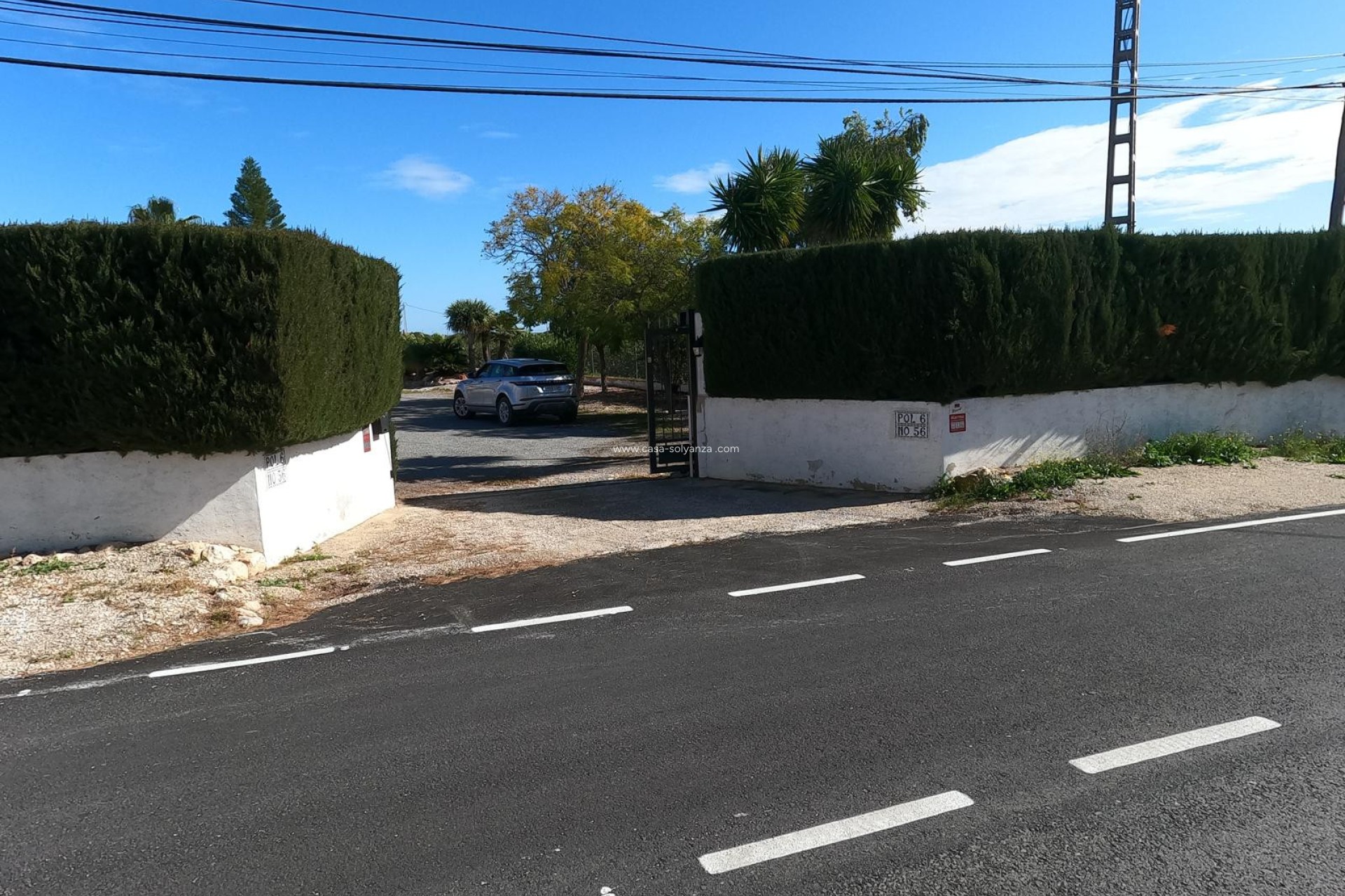 Resale - Villa - Albatera