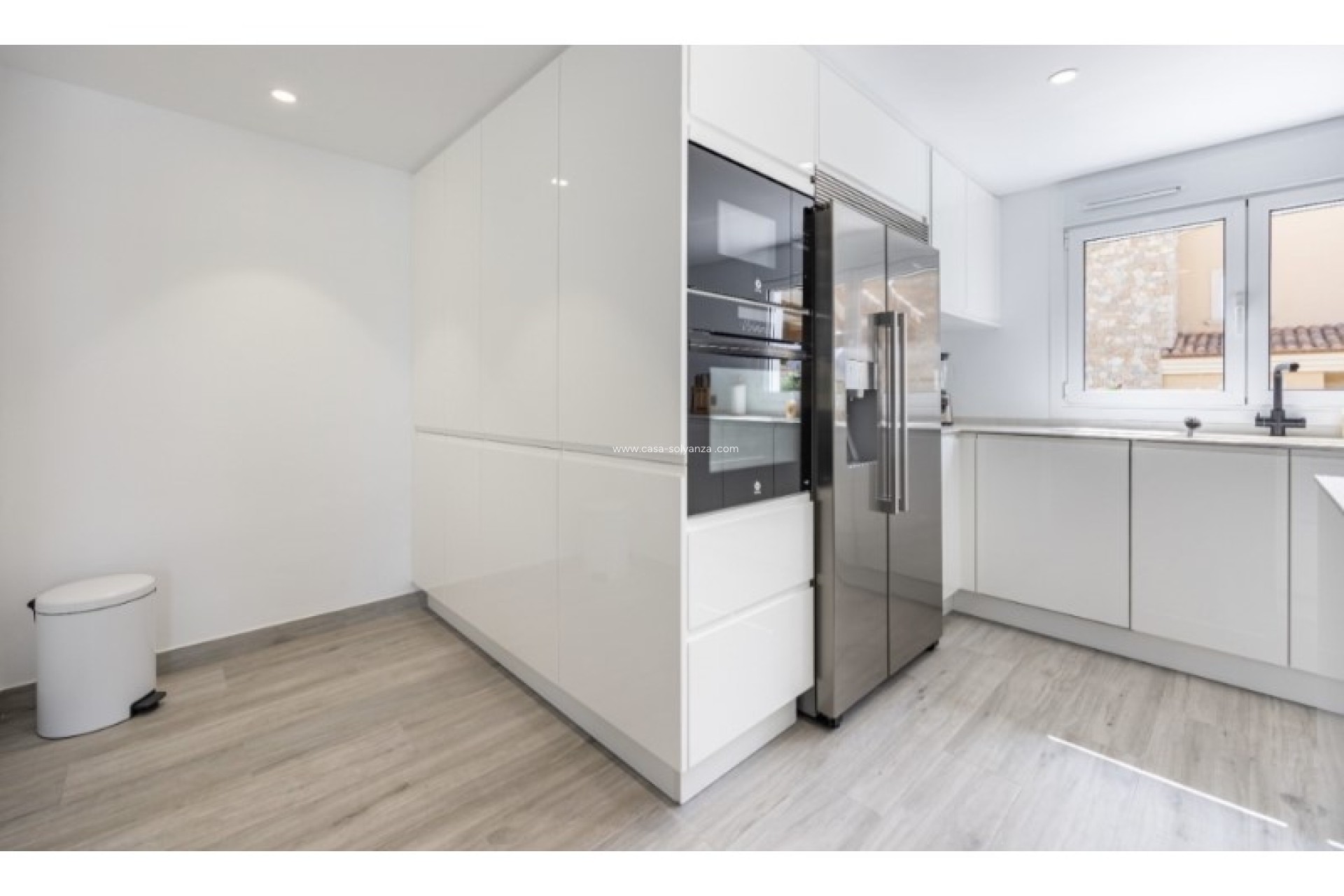 Resale - Villa - Alfas del Pí - Costa Blanca