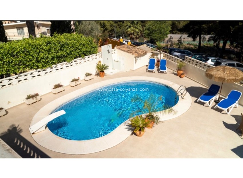 Resale - Villa - Alfas del Pí - Costa Blanca