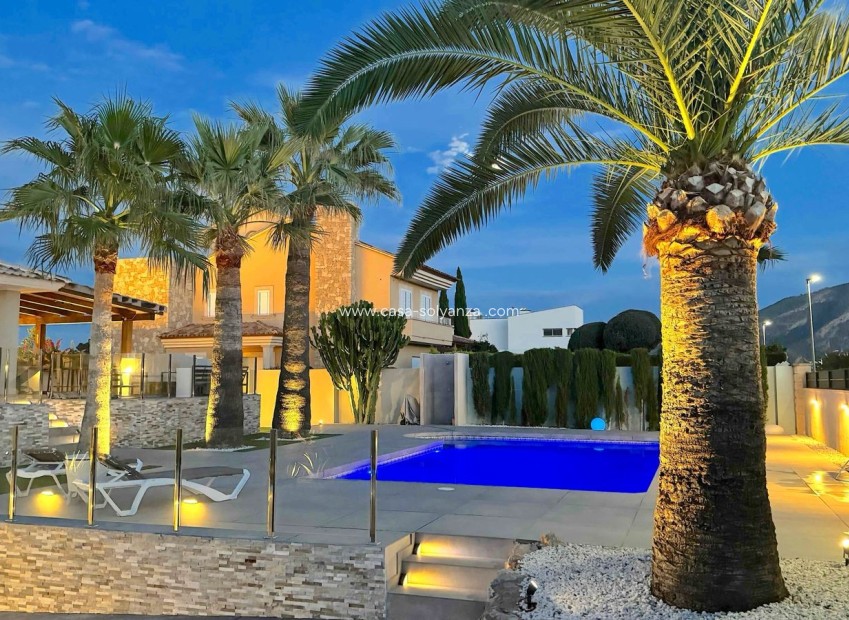 Resale - Villa - Alfas del Pí - Costa Blanca