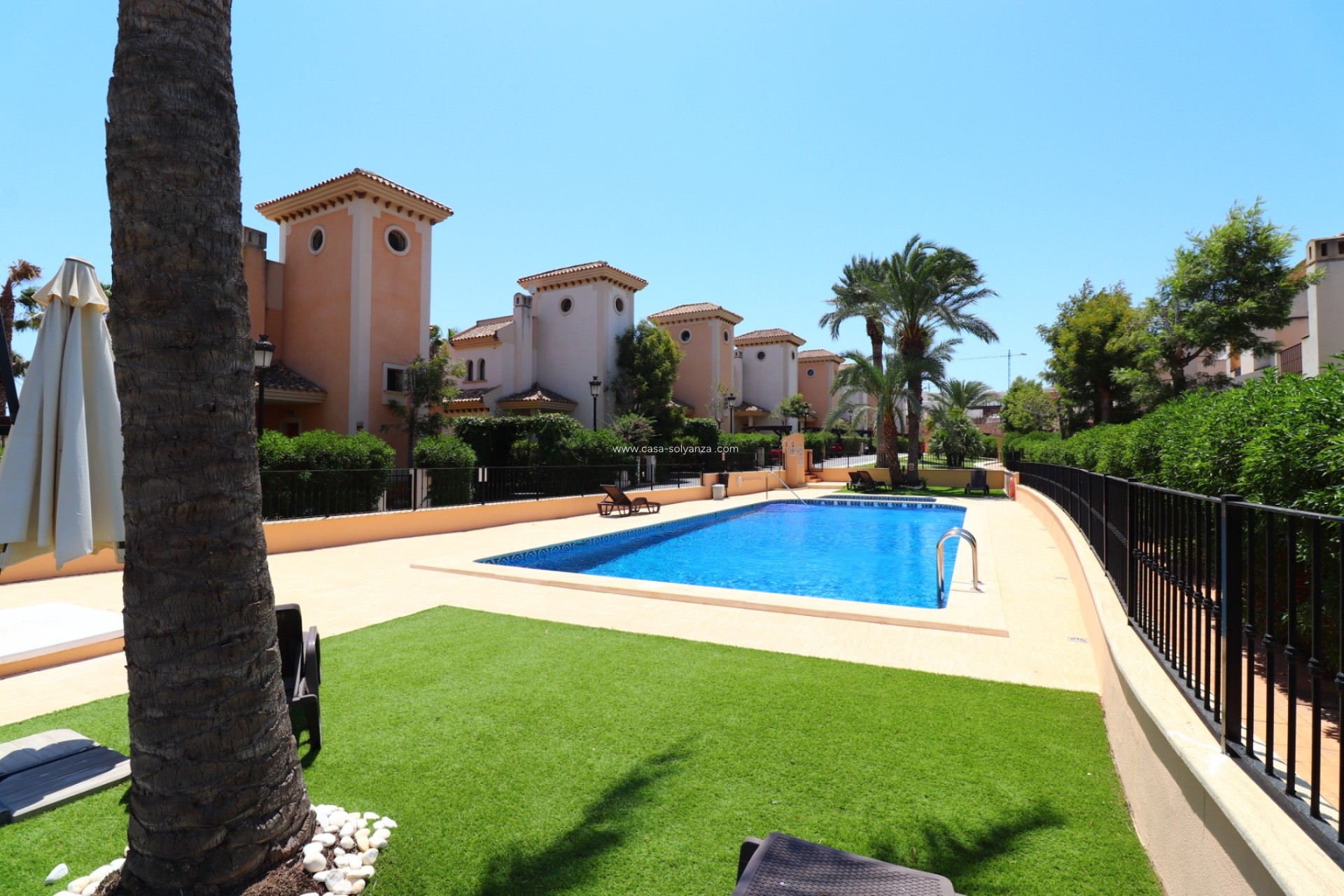 Resale - Villa - Algorfa - La Finca Golf Resort