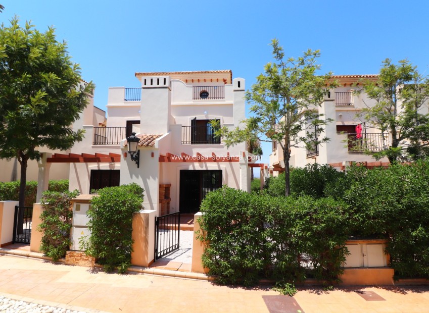 Resale - Villa - Algorfa - La Finca Golf Resort